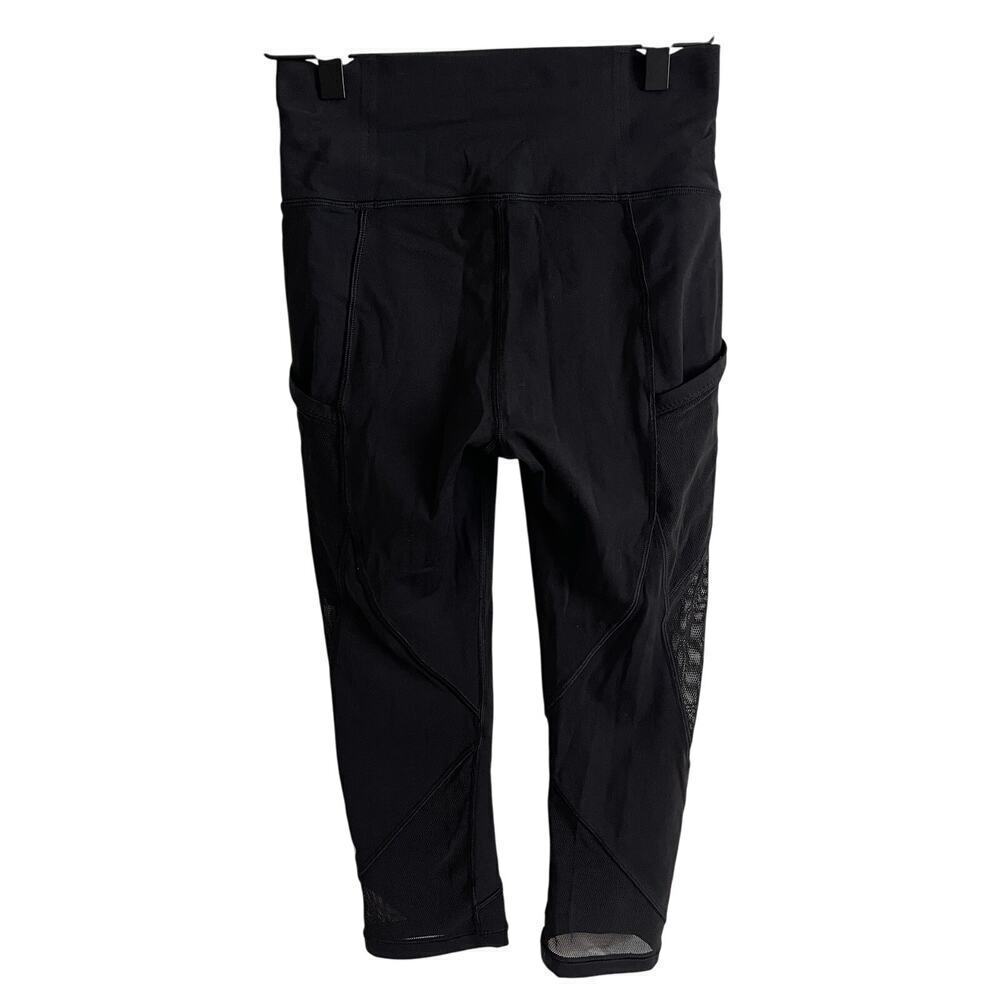 Lululemon Black Cropped Leggings Mesh Inserts Pockets Size 4 - Picture 3 of 7